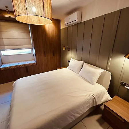 Apartment Natural Ambience New