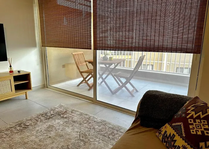 Natural Ambience New Apartment